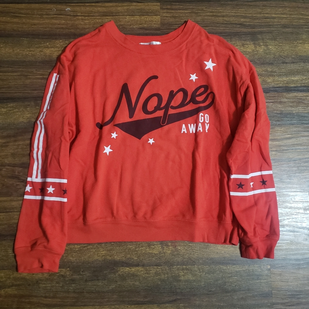 Wound up crew neck